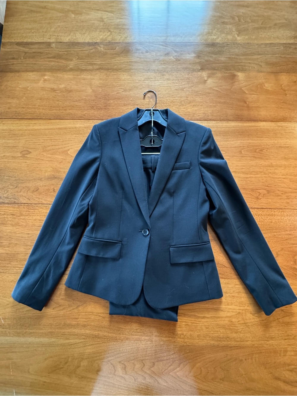 Black Theory Women’s blazer